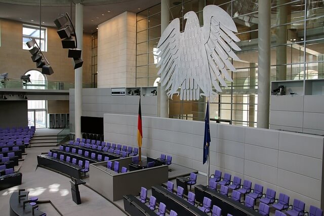 Bundestag Bestuhlung und Bundesadler